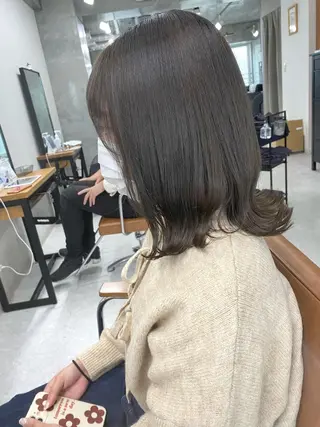 ミディアム カラー ヘアアレンジ 🌷FUKA🌷 まろやかハイトーンのヘアスタイル