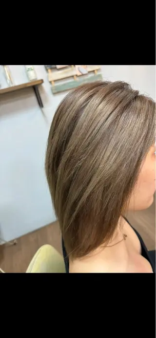 ミディアム カラー ANSA  hair 椥辻店所属・ANSA  hair かいりのヘアスタイル
