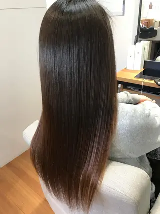 ロング 髪質改善&Spa fee by carrefour 大橋店[フィー・バイ・カルフール大橋]所属・stylist Yukieのヘアスタイル