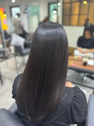 ロング カラー 縮毛矯正・髪質改善 人気No1🩶北島のヘアスタイル