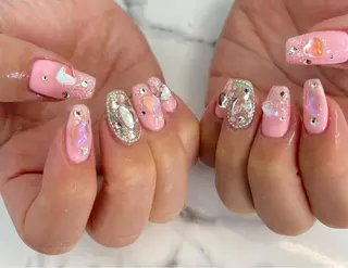 ネイル celica所属・松田 由真のネイルデザイン