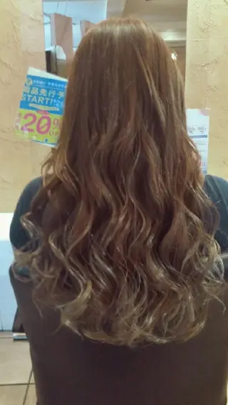 ミディアム セミロング カラー ヘアアレンジ 【髪質改善美容師】t occa茨木篠原健太のヘアスタイル