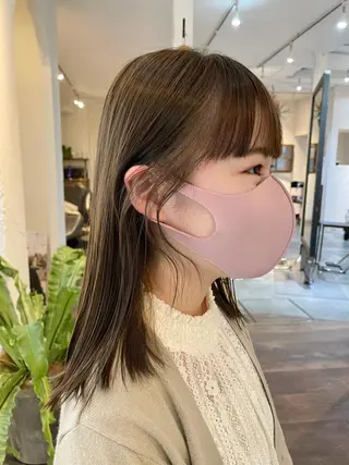 セミロング カラー 高橋 愛美のヘアスタイル