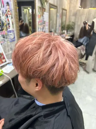 ショート カラー メンズ ハイトーン Arphyのヘアスタイル