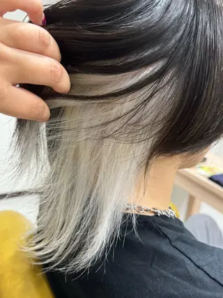 ミディアム カラー 大内 カオリのヘアスタイル