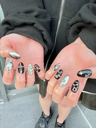 ネイル neouv所属・NEOUV_ mikuのネイルデザイン