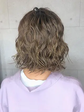 ショート パーマ さかい なつみのヘアスタイル