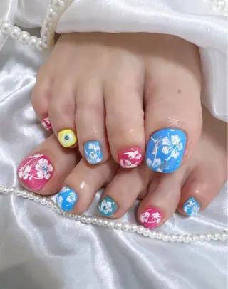 ネイル 高島 夏海のネイルデザイン