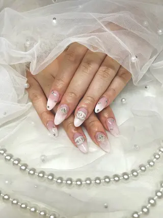 ネイル 【Laule‘a 】のネイルデザイン