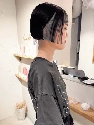 ショート カラー 似合わせぷつっとボブ 縮毛矯正 久保田彩菜のヘアスタイル