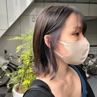 ミディアム カラー 山崎 絵莉香のヘアスタイル