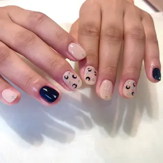 ネイル 新井 ひなののネイルデザイン