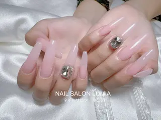 ネイル ネイルサロン ルミア Lumia 店長のネイルデザイン