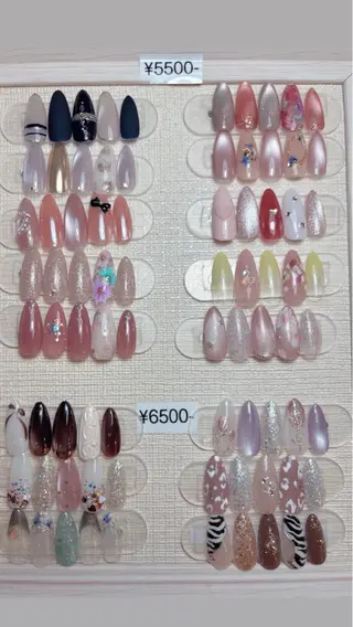 ネイル Lino𓂃⟡.· Chizuruのネイルデザイン