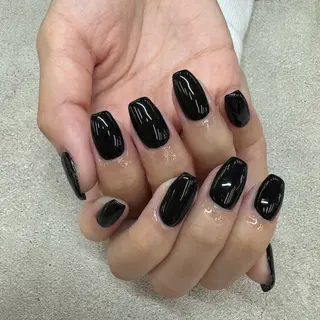 ネイル MAXKELLY SAEのネイルデザイン