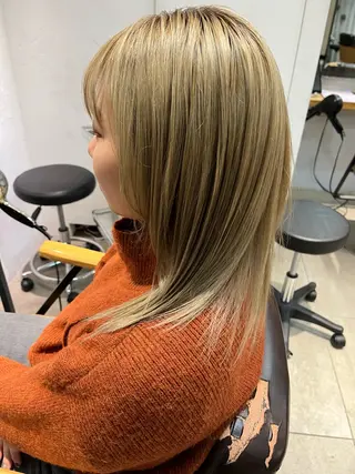 ロング カラー ナチュラルなhair / ヨシダトモキのヘアスタイル