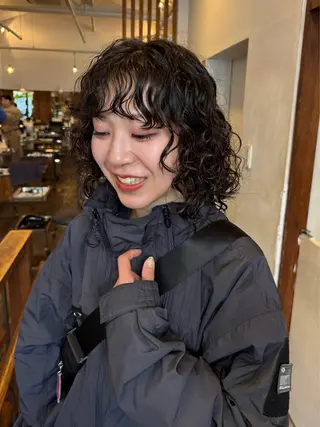 ミディアム パーマ MOK大阪梅田店 Asahiのヘアスタイル