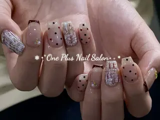 ネイル One Plus Nail Salonのネイルデザイン