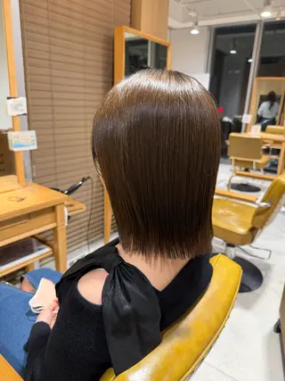 ショート カラー 鈴木弥月/透明感カラ ー/ボブ/髪質改善のヘアスタイル