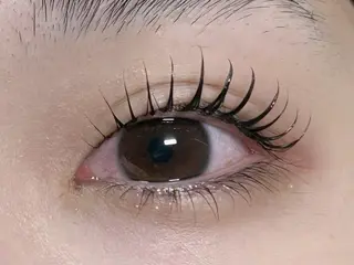 マツエク・マツパ KADONO YUIKAのネイルデザイン