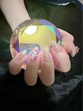 ネイル M Hのネイルデザイン