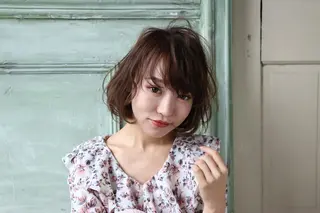 ミディアム due hair 京都駅前店 MILBON オージュア認定サロン【デューヘアー】所属・ハイトーンブリーチ 土坂 由志【京都】のヘアスタイル