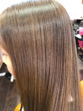 セミロング パーマ 桧山 真のヘアスタイル