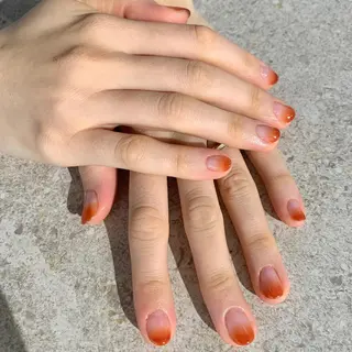 ネイル esby Loely MIZUKIのネイルデザイン