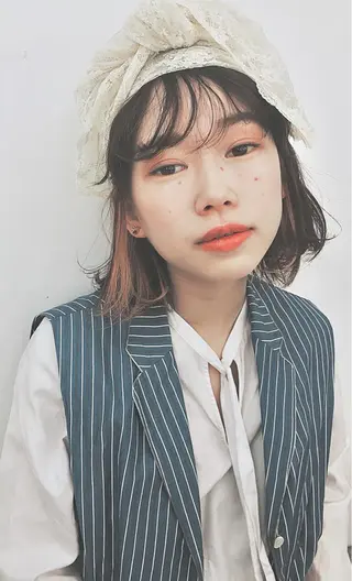 ショート カラー pole/apartment所属・💓パーマ，💗 レイヤーカットのヘアスタイル