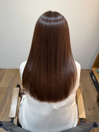 セミロング afloatkobe所属・美髪/髪質改善 川口凌弥のヘアスタイル