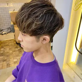 ショート カラー メンズ CLUTCH天王寺 西藤遥河のヘアスタイル