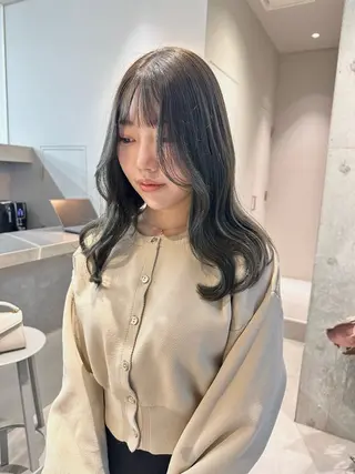 セミロング カラー 染谷 遥花のヘアスタイル