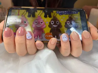 ネイル うにゃねいる🌷 Mayaのネイルデザイン