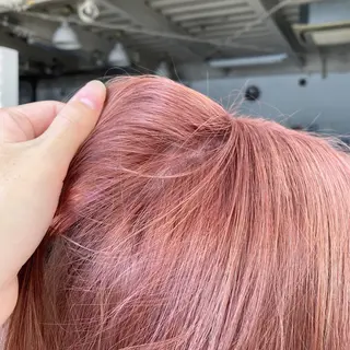カラー BRAS ナカガワのヘアスタイル