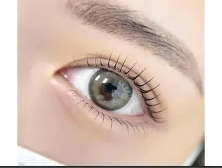 パーマ ＬＢ美容サロン　池袋西口店所属・み みのマツエク・マツパデザイン