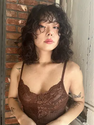 ミディアム パーマ 田中 里奈のヘアスタイル