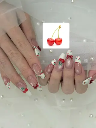 ネイル RIKO  SALON所属・RIKO YUKAのネイルデザイン