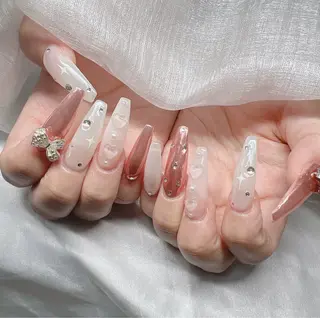 ネイル Lee Nailsのネイルデザイン