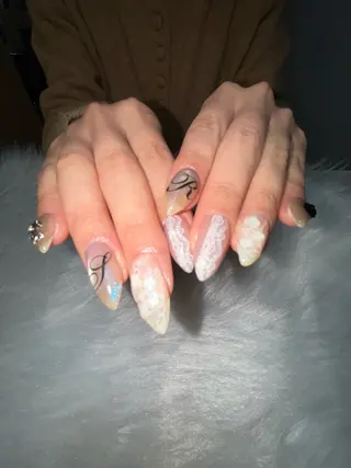 ネイル kana/モード ・グランジ໒꒱のネイルデザイン