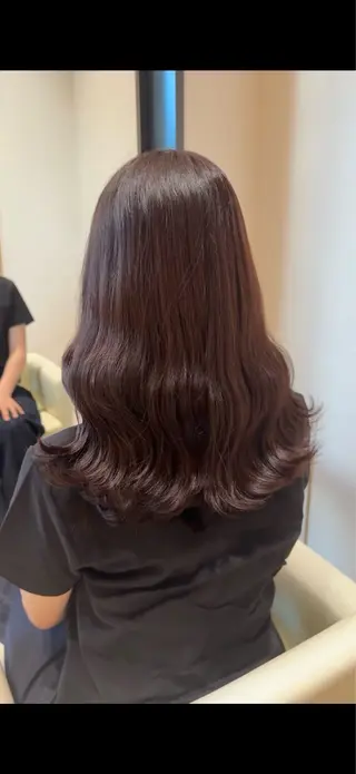 カラー yana /カラーモデルのヘアスタイル