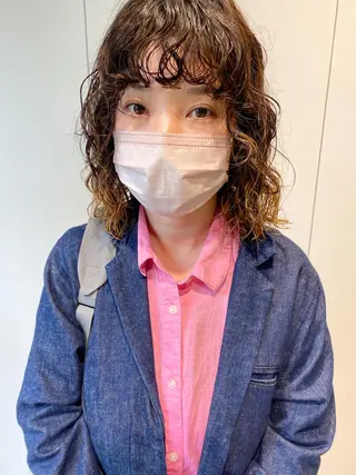 ミディアム カラー パーマ ヘアアレンジ メンズ キッズ ネイル マツエク・マツパ アイブロウ パーマスタイル🔅 sayacaのヘアスタイル