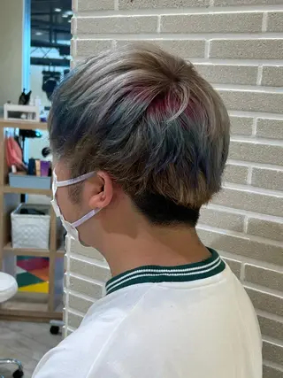 カラー メンズ 赤本悠斗波巻きパーマ メンズパーマのヘアスタイル