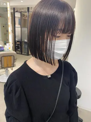 ショート カラー センターパート/ 暖色カラーayuのヘアスタイル