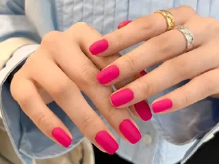 ショート ninabeauty 新宿のネイルデザイン