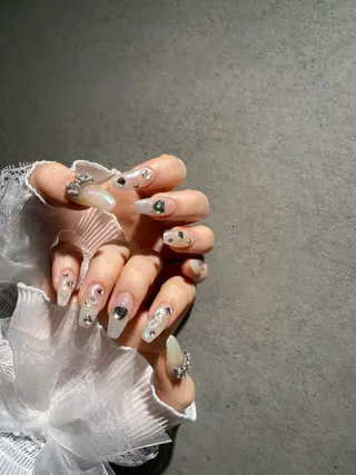 ネイル I-nailロング /ワンホン/キラキラのネイルデザイン