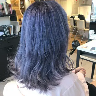 カラー nui所属・ﾚｲﾔｰ.ﾍｱｾｯﾄ 🤍宮本しおりのヘアスタイル