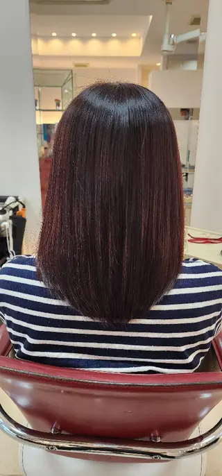 ミディアム カラー hairmake Juinのヘアスタイル