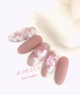ネイル MAKANA所属・鈴木 ユニのネイルデザイン
