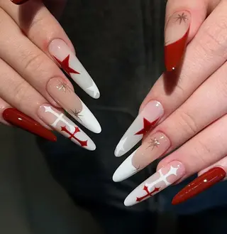 ネイル Pure&Rich Nailのネイルデザイン