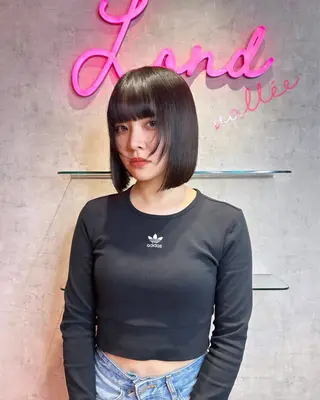 莉乃/縮毛矯正/髪質 改善/艶カラーのヘアスタイル